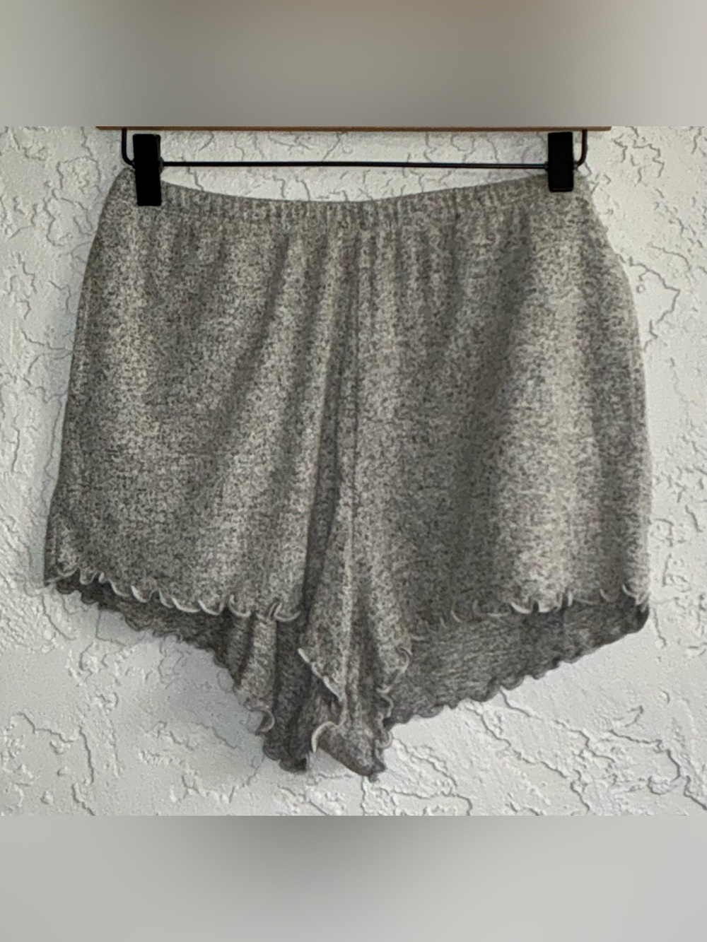 Colsie Heather Gray Knit Lightweight Shorts